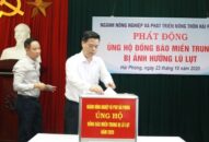 Sở NN&PTNN & Công đoàn ngành NN&PTNN: Quyên góp, ủng hộ đồng bào miền Trung trên 322 triệu đồng