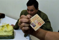 Bắt đối tượng giả Thiếu tướng Công an để lừa đảo