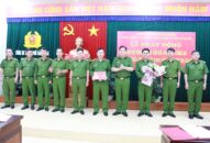 Cao điểm thu hồi vũ khí-vật liệu nổ-công cụ hỗ trợ: Lãnh đạo CATP khen Phòng Cảnh sát QLHC về TTXH