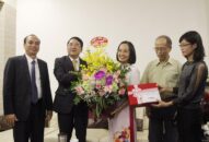 Lãnh đạo thành phố thăm, tặng quà nhân ngày Nhà giáo Việt Nam 20/11