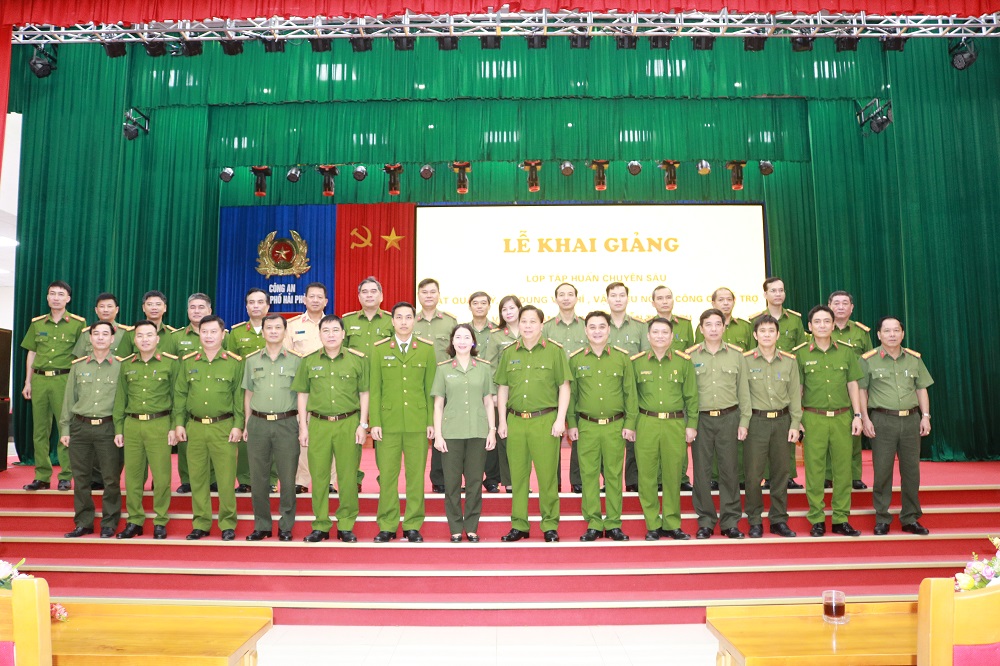 CATP mở lớp tập huấn chuyên sâu Luật Quản lý, sử dụng VK, VLN, CCHT và các văn bản hướng dẫn thi hành