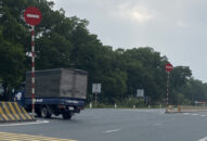 Công tác khắc phục các công trình đường bộ sau va chạm, tai nạn giao thông đường bộ còn chậm.