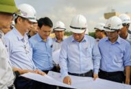 Đẩy nhanh tiến độ xây dựng Dự án cầu Dinh và Quang Thanh, phấn đấu hoàn thành công trình vào dịp 13/5/2021