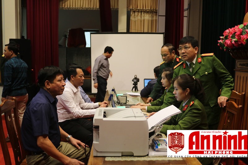 CSDL dân cư được khai thác hiệu quả trong công tác cấp CCCD