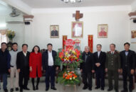 Quận Hải An: Thăm, tặng quà các cơ sở tôn giáo và gia đình giáo dân tiêu biểu nhân dịp lễ Giáng sinh năm 2020