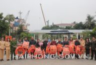 Tuyên truyền người dân chấp hành các quy định của pháp luật về đảm bảo an ninh trật tự và trật tự an toàn giao thông đường thủy nội địa