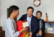 Phó Chủ tịch UBND thành phố Nguyễn Đức Thọ thăm, tặng quà tết Nguyên đán Tân Sửu 2021 tại huyện Vĩnh Bảo