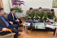 Phòng Cảnh sát QLHC về TTXH-CATP: Vận động, thu hồi thêm 7 súng, 56 viên đạn các loại