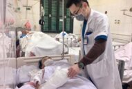 Thêm 2 người bị thương nặng vì tự chế pháo nổ