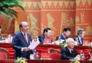 Thảo luận về các dự thảo Văn kiện trình Đại hội XIII của Đảng