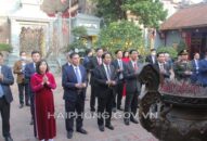 Lãnh đạo thành phố dâng hương Đền Nghè và Nhà tưởng niệm đồng chí Nguyễn Đức Cảnh nhân dịp Tết Nguyên đán Tân Sửu 2021