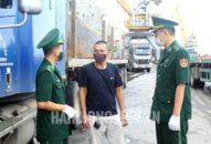 Kiểm soát y tế chặt chẽ đối với đội ngũ lái xe, phụ xe chở hàng hóa đi các vùng có dịch