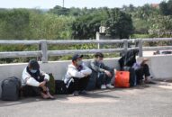 Hải Phòng: Bắt 2 xe chở người trốn chốt kiểm dịch COVID-19 vào thành phố