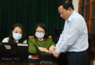 Cấp CCCD gắn chíp điện tử lưu động cho cán bộ, công chức, viên chức, người lao động Văn phòng UBND TP