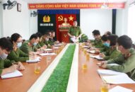 Cao điểm cấp CCCD gắn chíp điện tử: Phấn đấu bình quân thu thập được ít nhất 350 hồ sơ/ngày/máy