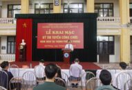 Khai mạc kỳ thi tuyển công chức thành phố