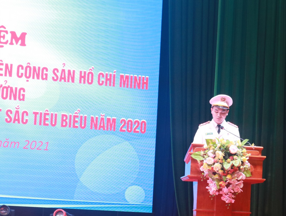 Đại diện Gương mặt trẻ CAHP xuất sắc tiêu biểu” năm 2020 phát biểu cảm tưởng