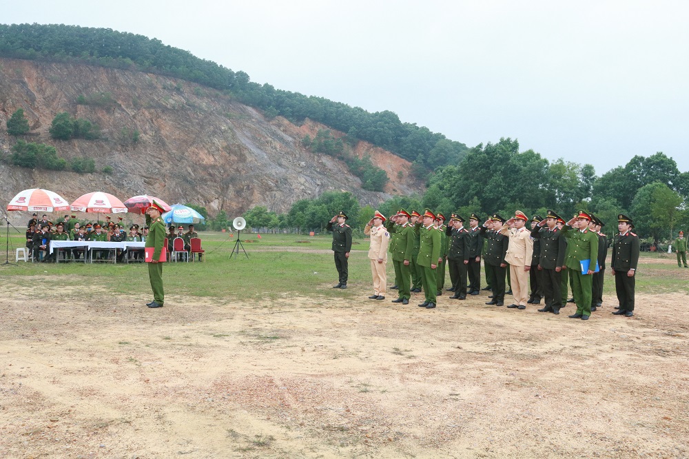 Quang cảnh buổi bế mạc