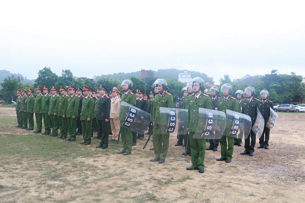 Đội hình học viên tham gia buổi bế mạc