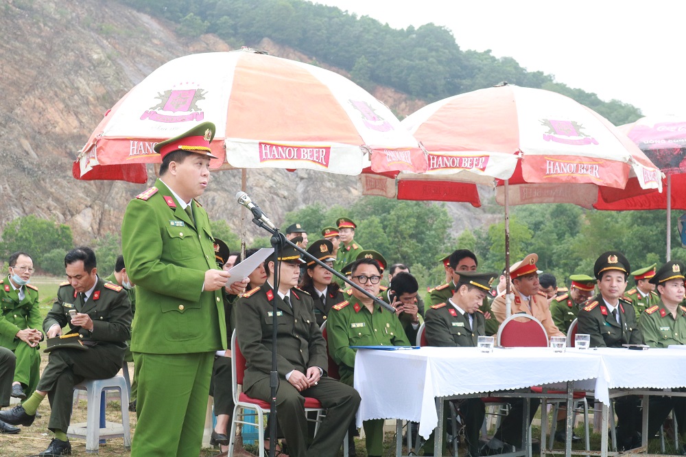 : Đại tá Bùi Trung Thành – Phó Giám đốc CATP phát biểu chỉ đạo tại buổi bế mạc