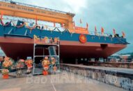 Công ty đóng tàu Phà Rừng: Hạ thủy thành công siêu pông-tông lớn nhất Việt Nam