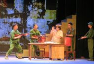 Hội đồng nghệ thuật thành phố đóng góp ý kiến hoàn thiện vở kịch nói “Lời thề thứ 9” trước khi lên sóng phục vụ khán giả