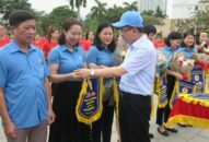 Nhiều hoạt động tưng bừng, sôi nổi diễn ra trong Tháng Công nhân