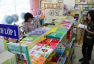 Lý do khiến giá sách giáo khoa lớp 2 và lớp 6 tăng cao