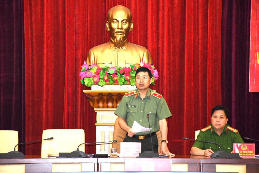 Thiếu tướng Vũ Thanh Chương – Bí Thư Đảng uỷ, Giám đốc CATP, phát biểu chỉ đạo sau hội nghị trực tuyến Bộ Công an