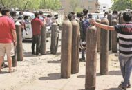 COVID-19 tới 6h sáng 5/5: Thêm 12.600 người chết; Ấn Độ: ‘Chết do thiếu oxy là tội ác không kém diệt chủng’