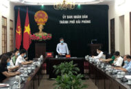 Họp xét khen thưởng cấp Nhà nước và danh hiệu “Chủ tịch UBND xã, phường, thị trấn tiêu biểu”