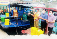Phát động phong trào “Nông dân, ngư dân tham gia bảo vệ môi trường biển”