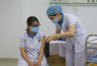 Sở Y tế tổ chức 3 lớp tập huấn hướng dẫn cho hơn 1.000 người tham gia chiến dịch tiêm chủng vắc xin phòng COVID-19