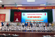 Sinh viên Trường Cao đẳng Y tế Hải Phòng tình nguyện hỗ trợ phòng dịch tại các chốt kiểm soát