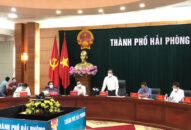 Ban Thường vụ Thành ủy họp trực tuyến với các địa phương về công tác phòng, chống dịch bệnh COVID-19