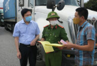Giám đốc Sở Y tế Trần Anh Cường kiểm tra công tác phòng chống dịch tại chốt kiểm soát dịch khu vực Ga Dụ Nghĩa (huyện An Dương)