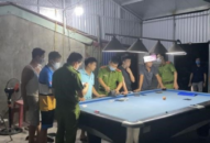 Hải Phòng xử lý 5 thanh niên chơi bi-a trong đêm giữa mùa dịch