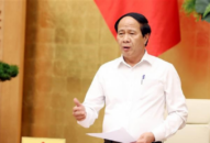 Không kiểm tra phương tiện vận chuyển hàng hoá thiết yếu, lương thực, thực phẩm