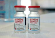 Bộ Y tế phân bổ hơn 3 triệu liều vaccine Moderna phòng COVID-19