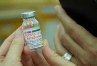 Thêm 580.000 liều vaccine COVID-19 của AstraZeneca về Việt Nam