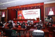 Chủ tịch Quốc hội Vương Đình Huệ và đại biểu Quốc hội thành phố khóa 15 tiếp xúc cử tri báo cáo kết quả kỳ họp thứ nhất