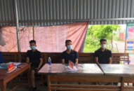 Xử lý các đối tượng không chấp hành các quy định phòng, chống dịch, chống đối lại lực lượng làm nhiệm vụ tại chốt kiểm soát Cầu Bồng, xã Lê Thiện