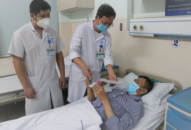 Bệnh viện Việt Tiệp: Cứu sống người bệnh ngã từ độ cao 7m