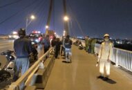 Đội CSGT-TT Công an quận Hồng Bàng: Kịp thời giải cứu nam thanh niên có ý định nhảy cầu Bính tự vẫn