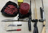 Vận động giao nộp 21 kg pháo nổ