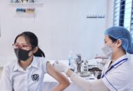 Thủ tướng chỉ đạo khẩn về tiêm vaccine và đẩy mạnh phòng, chống COVID-19