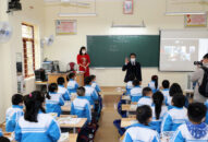 Bộ trưởng Bộ Giáo dục và Đào tạo kiểm tra hoạt động dạy học trực tiếp trong các cơ sở giáo dục trên địa bàn thành phố