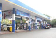 Thị trường xăng dầu trên địa bàn thành phố: Nguồn cung dồi dào, không có tình trạng sốt giá