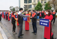 Gần 300 cán bộ, công chức và nhân dân quận Dương Kinh tham gia ngày chạy Olympic vì sức khỏe toàn dân