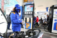 Thông qua dự án Nghị quyết trình UBTVQH về thuế bảo vệ môi trường đối với xăng, dầu